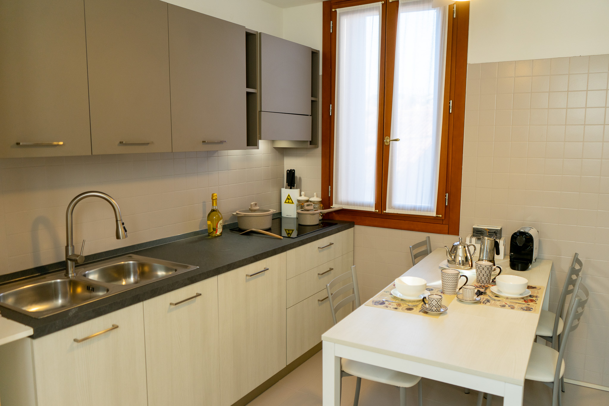 Fully equipped kitchen