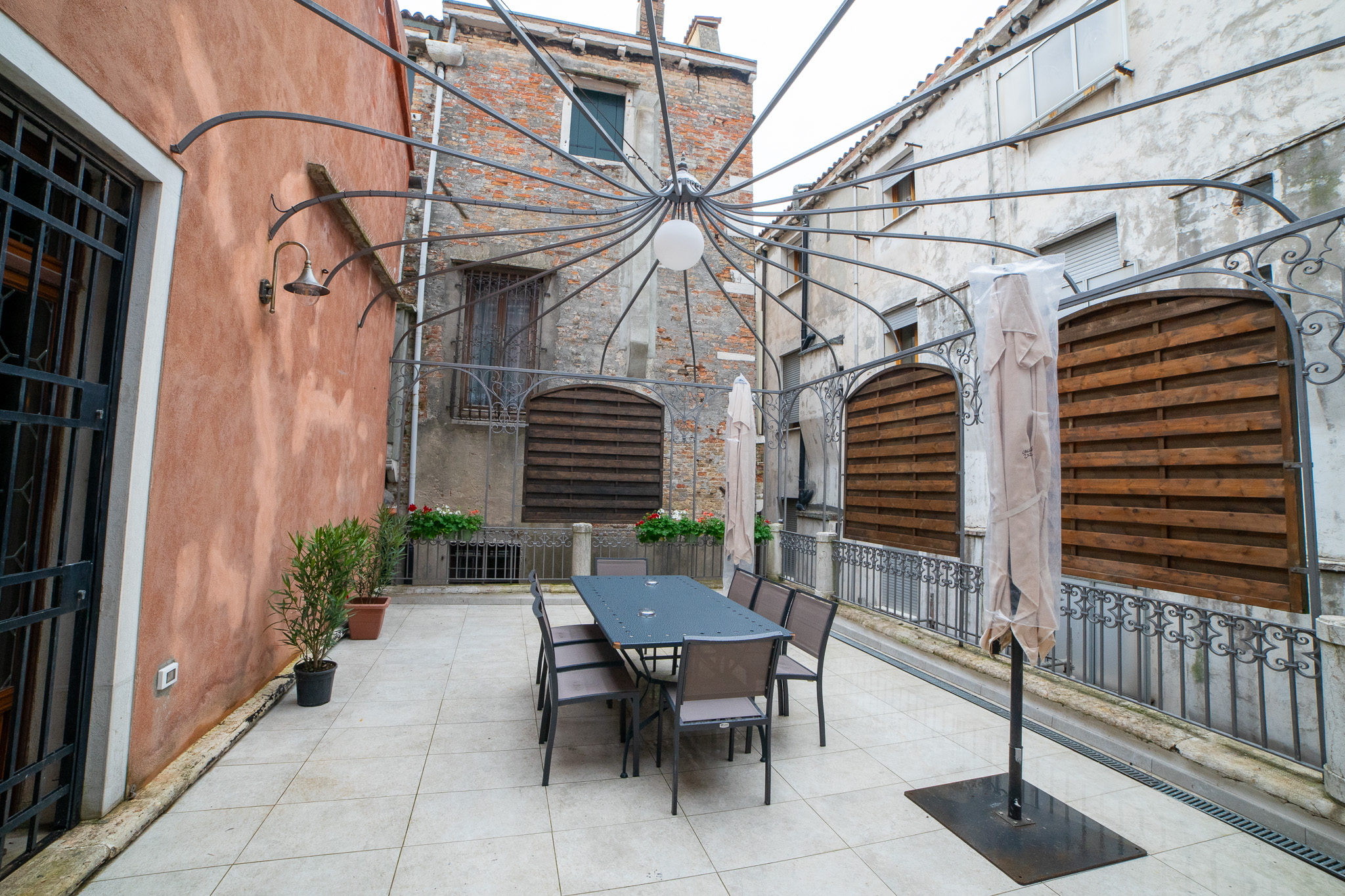 Private terrace with iron pergola